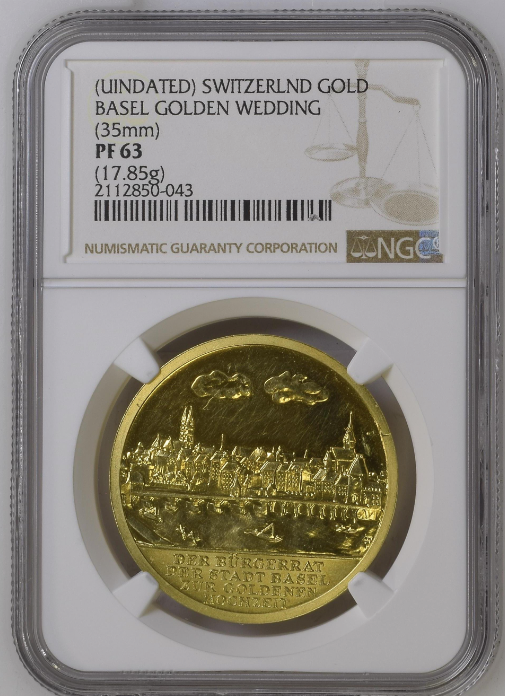 二十圓金貨メダル　純金仕上げ純銀製　　黄金色に輝く350gの大型メダル 二十圓金貨メダル 純金仕上げ純銀製 黄金色に輝く350gの大型メダル